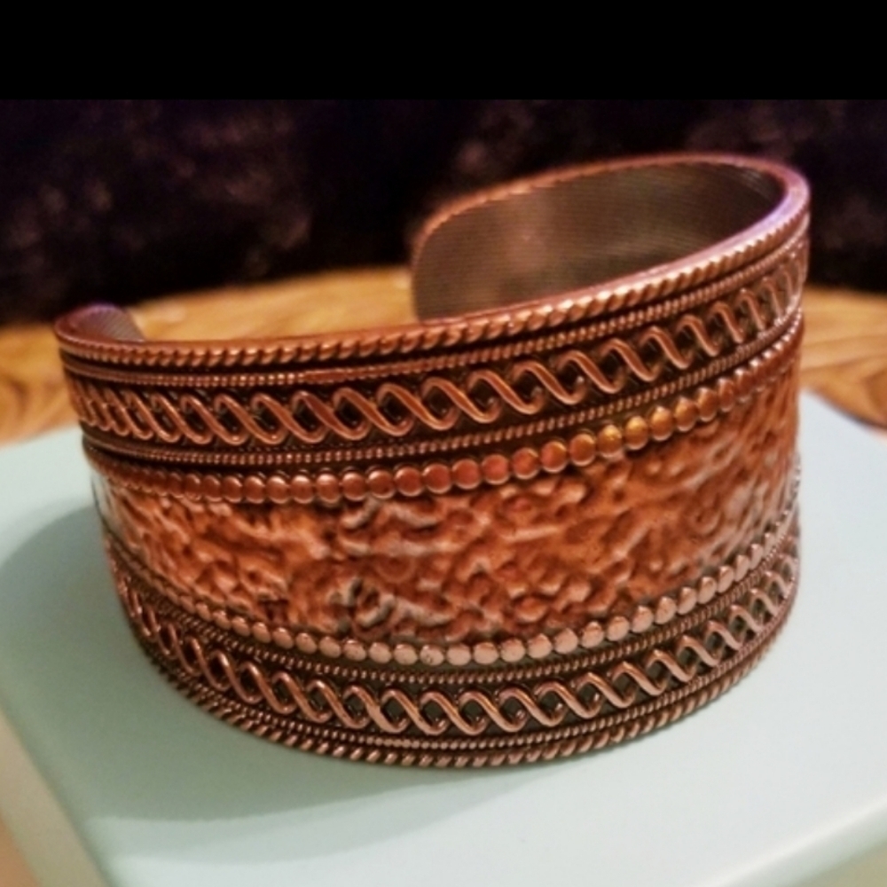 GODDESS OF BRONZE HAMMERED METAL CUFF BRACELET